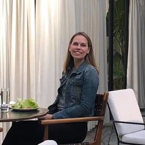 Meet your Posher, Marie